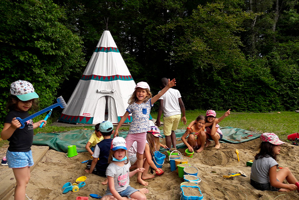 Vacances pour tous - colonies de vacances  - Annecy - Les cavaliers du Semnoz