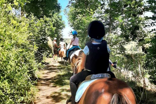 Vacances pour tous - colonies de vacances  - Saint-Front - Cap galop