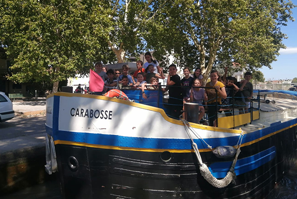 Vacances pour tous - colonies de vacances  - Itinérance péniche - ... un marin sur le canal du Midi
