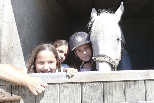 Vacances pour tous - colonies de vacances  - Plozévet - Breizh'équit