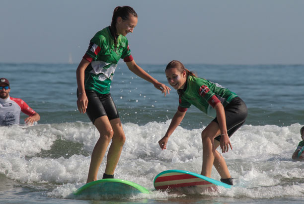 Vacances pour tous - colonies de vacances  - Saint-Jean-de-Luz - Atlantic surf