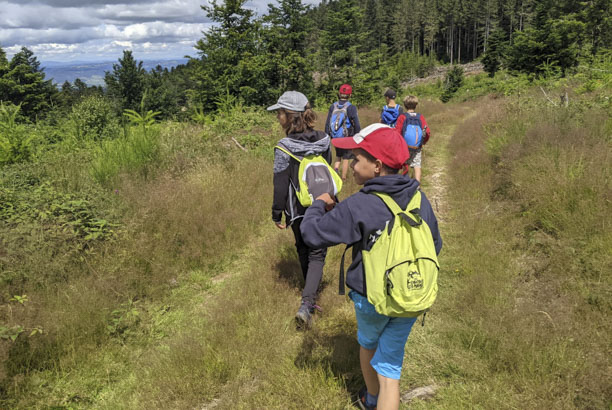 Vacances pour tous - colonies de vacances  - Le Bessat / St-Régis-du-Coin - Petit aventurier du Pilat Vacances pour tous - colonies de vacances  - Le Bessat / St-Régis-du-Coin - Petit aventurier du Pilat