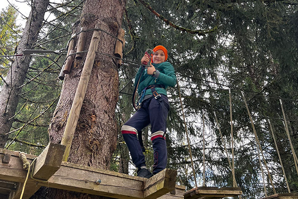 Vacances pour tous - colonies de vacances  - Les Carroz d'Arâches - Grimpe aux Carroz Vacances pour tous - colonies de vacances  - Les Carroz d'Arâches - Grimpe aux Carroz